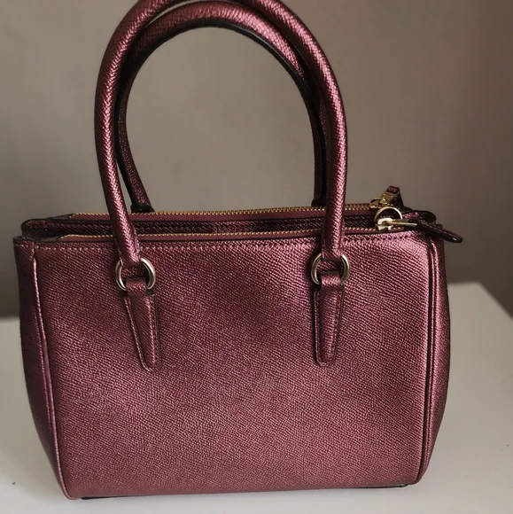 Coach Surrey Metallic  Pink/Raspberry/Wine Handbag - Picture 2 of 7